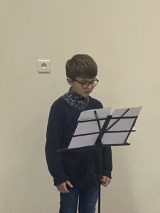 81a0827b-99b0-4d30-8e64-8762f75b7c29